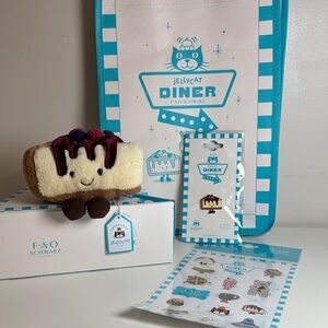 Jellycat NY Diner Exclusive Crember Cheesecake Set FAO Schwartz US SELLER